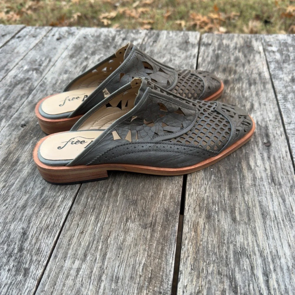 Free People Paramount Laser Cut Mule Shoes‎ Womens EU 38.5/US 8-8.5 Gray Leather - Picture 4 of 7